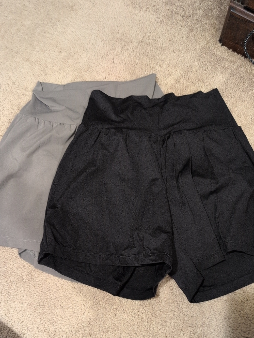 Women’s High-Waist Performance Shorts - Black and Gray